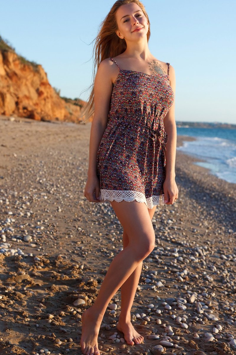 Зина, 19 лет, 10 размер груди